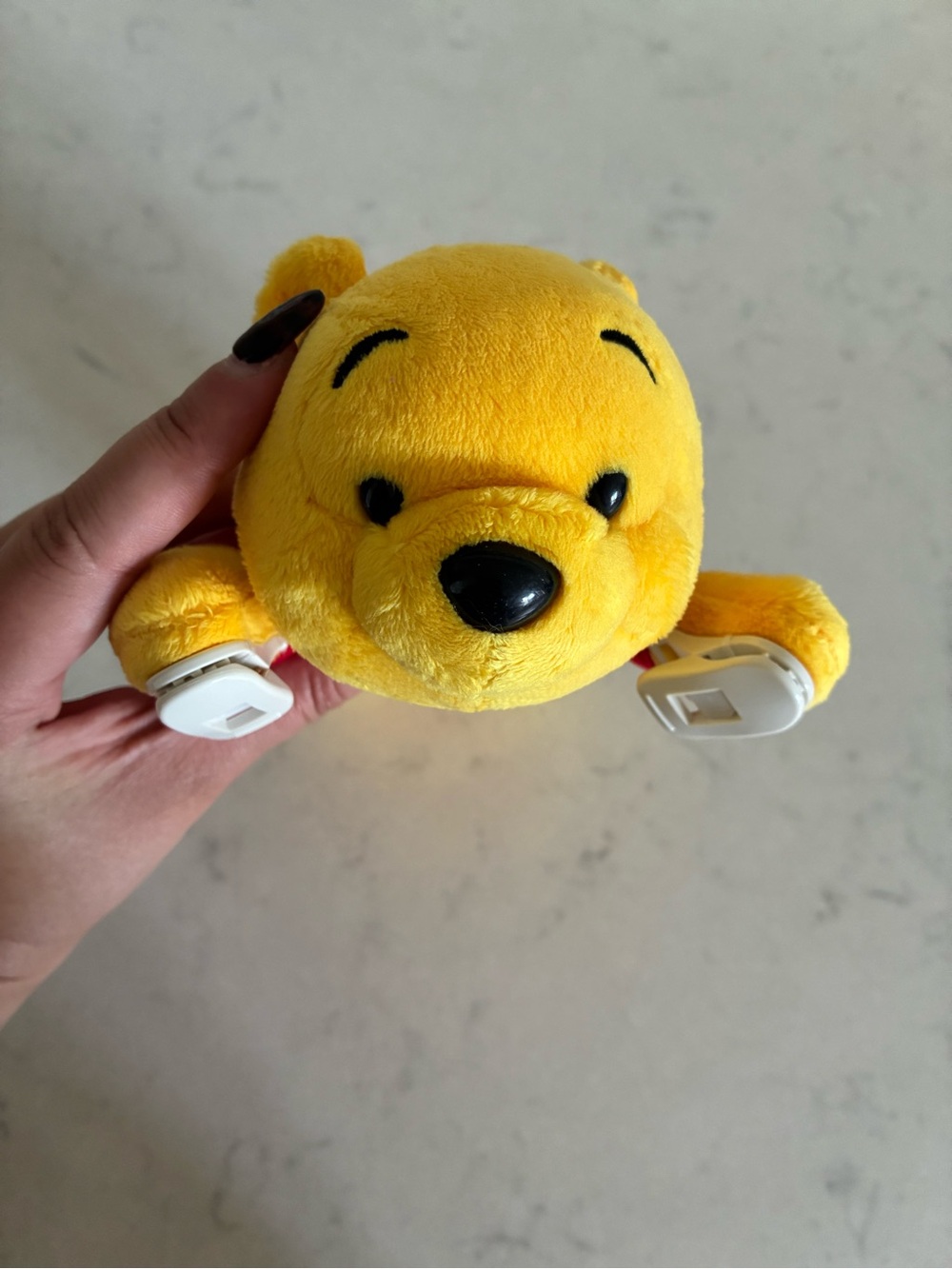 Tokyo Disney Resort Winnie-the-Pooh plush shoulder clip ♥️🐻